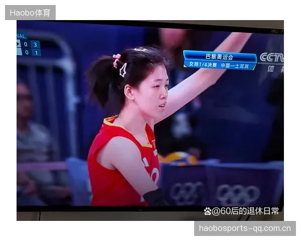 女排自由人救球如神：拼搏中的无限力量